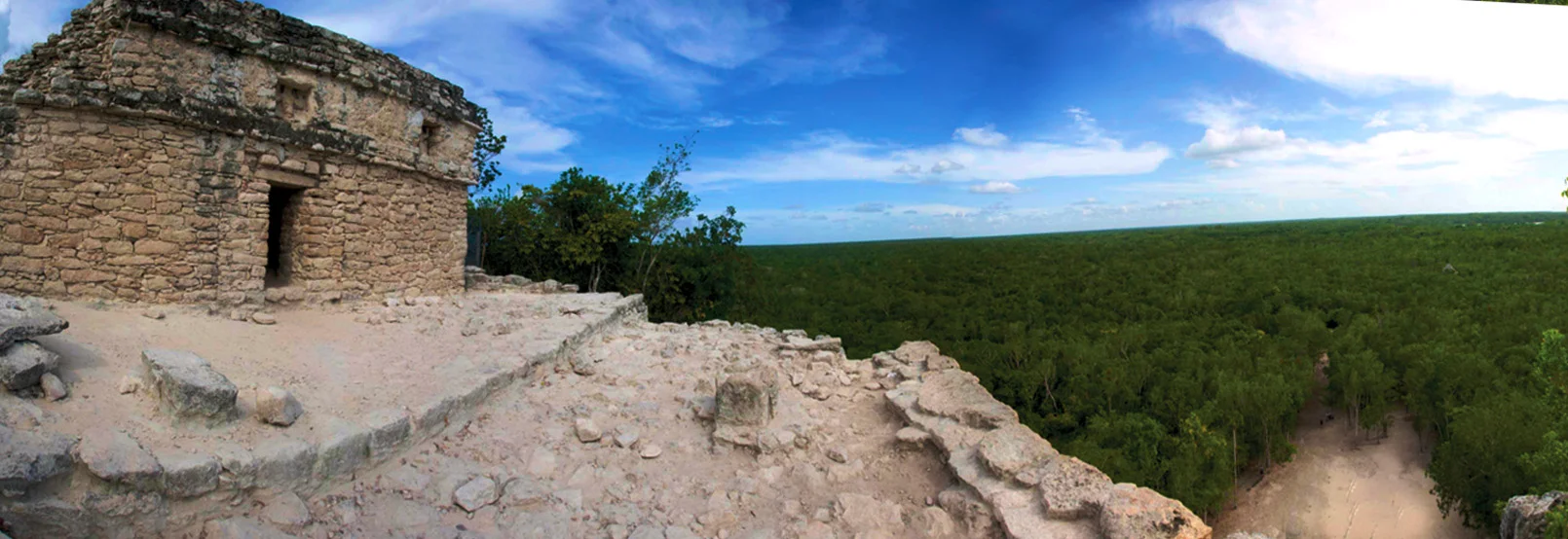 Zona Arqueológica de Cobá