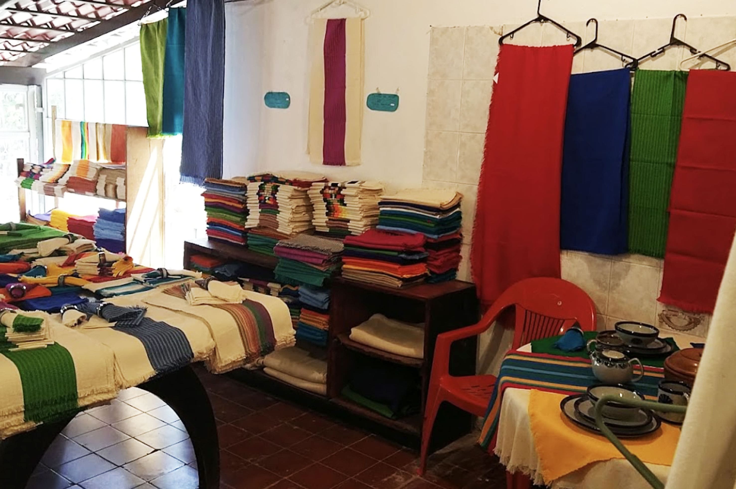 COMPRAS-AJIJIC