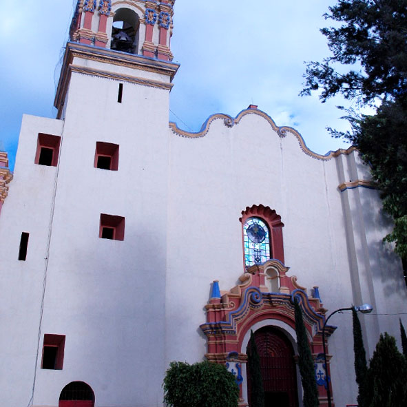 Iglesia y Ex Convento del Carmen