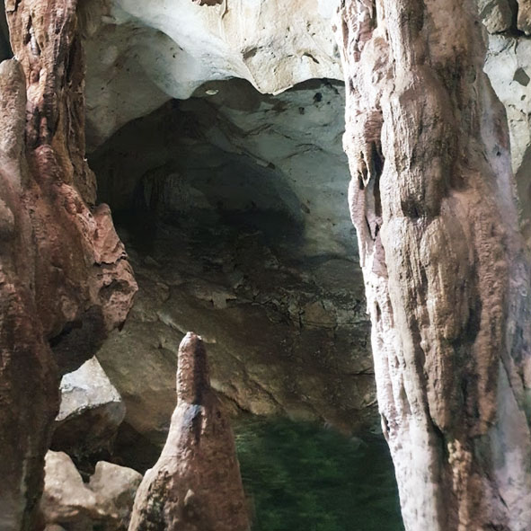 Ayuso-y-Sak-Pakal