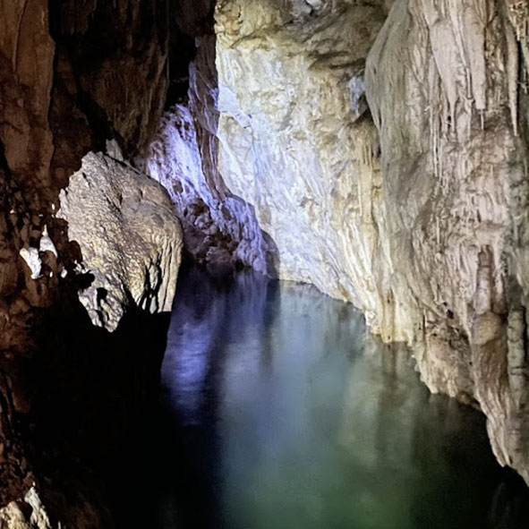 Cenote-Bolon-Chojol