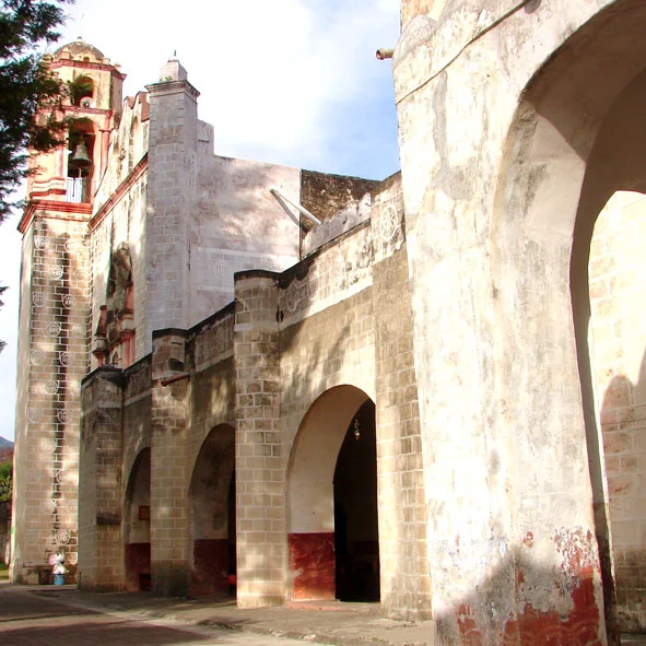 Templo y Ex Convento de San Guillermo en Totolapan        