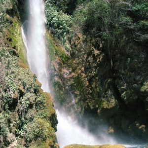 Cascada del Aguacate