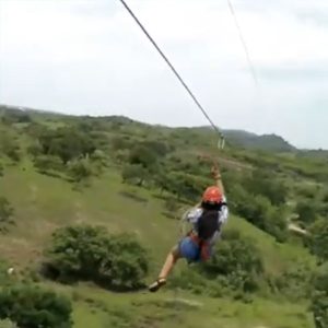Tirolesa en Puerto Escondido