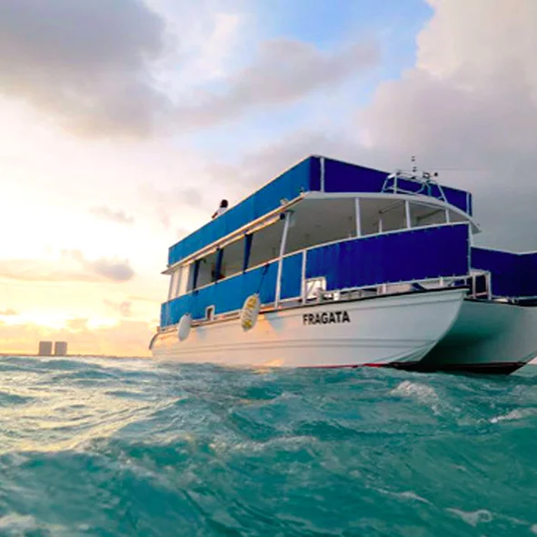 Fragata Catamarán