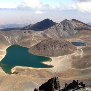 Lagunas del Sol y la Luna: Dualidad sagrada en el cráter del Nevado de Toluca