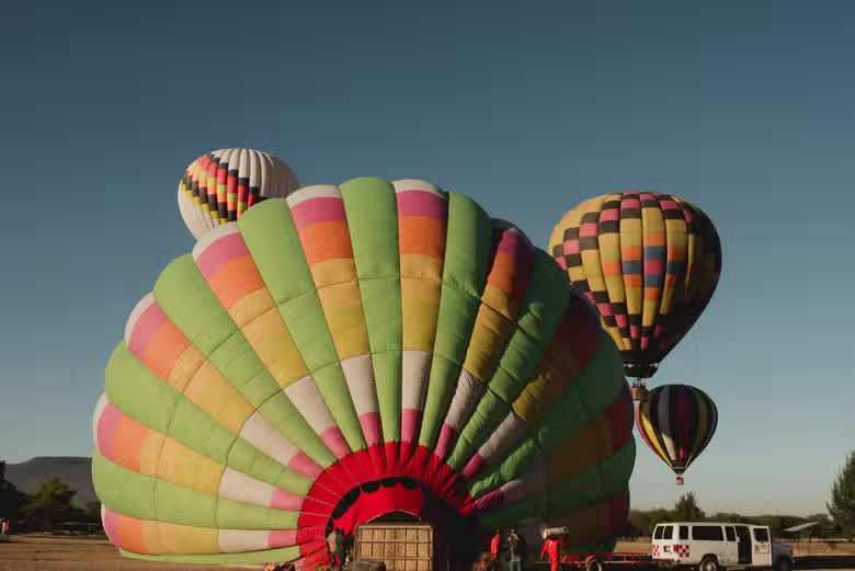 ¿Volar en globo? ¡No solo en Teotihuacán! Descubre la magia desde las alturas en Huamantla